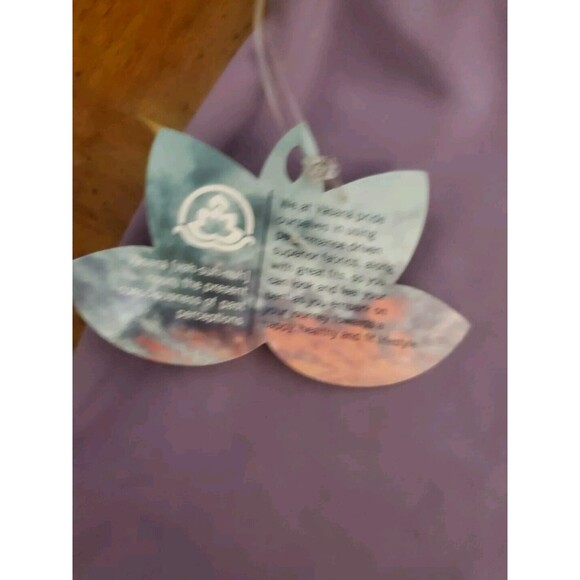 Vasana Orchid Purple Stretch Ruffled Hem High Waisted Pull-On Shorts Size XL NWT - Picture 4 of 7